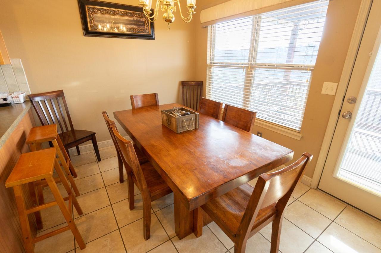 4Br Walk-In - Foosball Table - Hot Tub - Fire Pit - Free Tickets Included - Dv166 Branson Extérieur photo