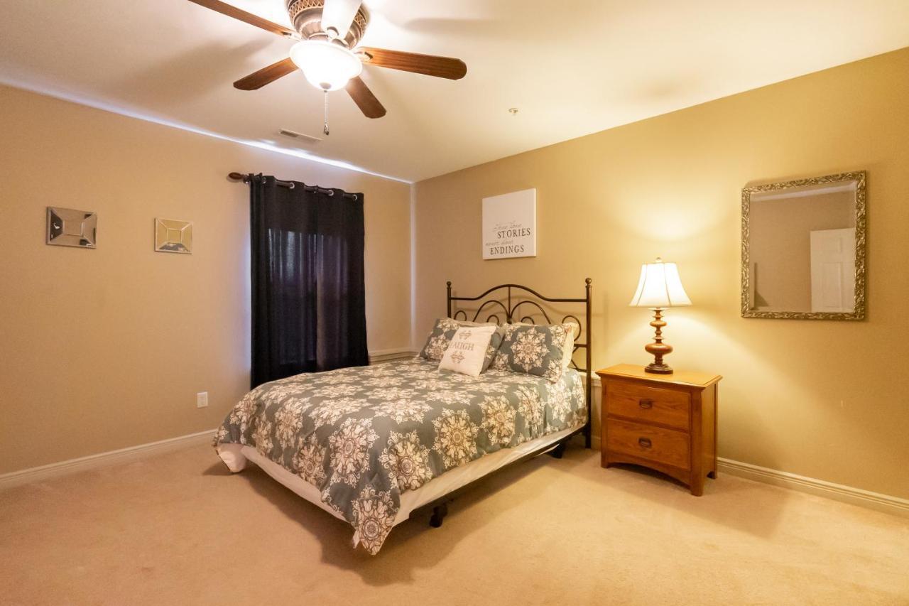 4Br Walk-In - Foosball Table - Hot Tub - Fire Pit - Free Tickets Included - Dv166 Branson Extérieur photo