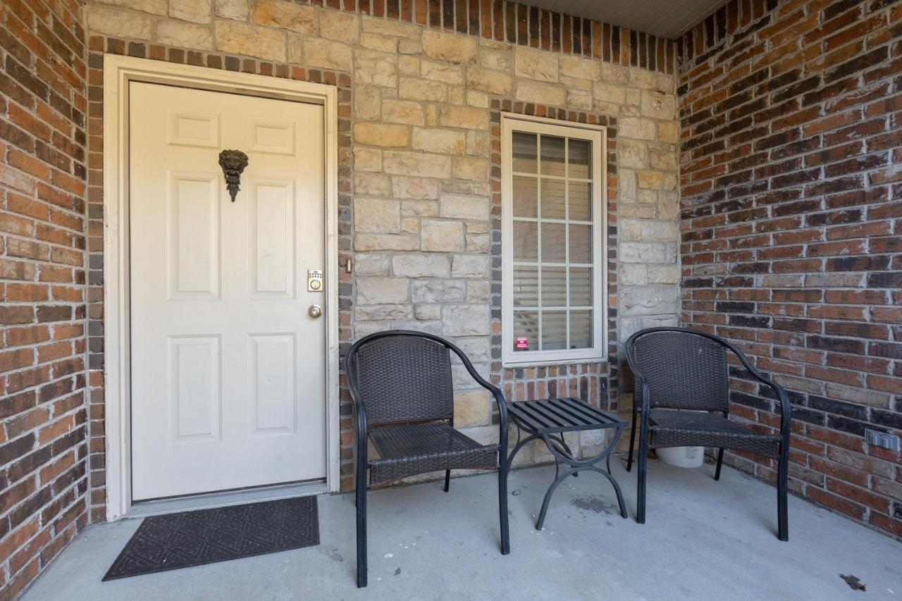 4Br Walk-In - Foosball Table - Hot Tub - Fire Pit - Free Tickets Included - Dv166 Branson Extérieur photo