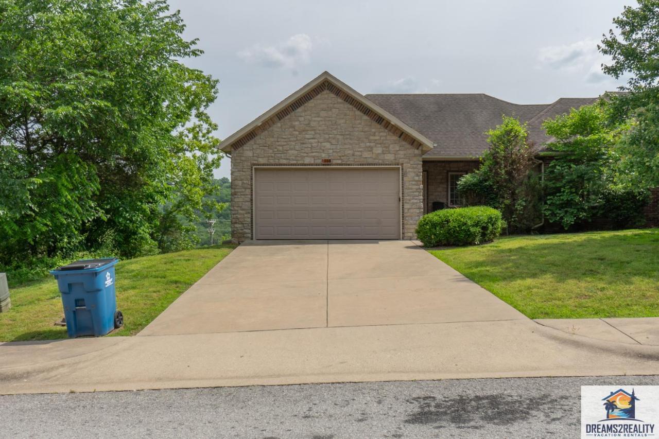 4Br Walk-In - Foosball Table - Hot Tub - Fire Pit - Free Tickets Included - Dv166 Branson Extérieur photo