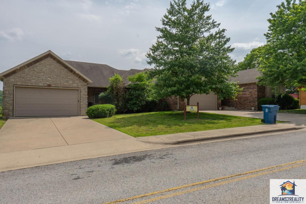 4Br Walk-In - Foosball Table - Hot Tub - Fire Pit - Free Tickets Included - Dv166 Branson Extérieur photo