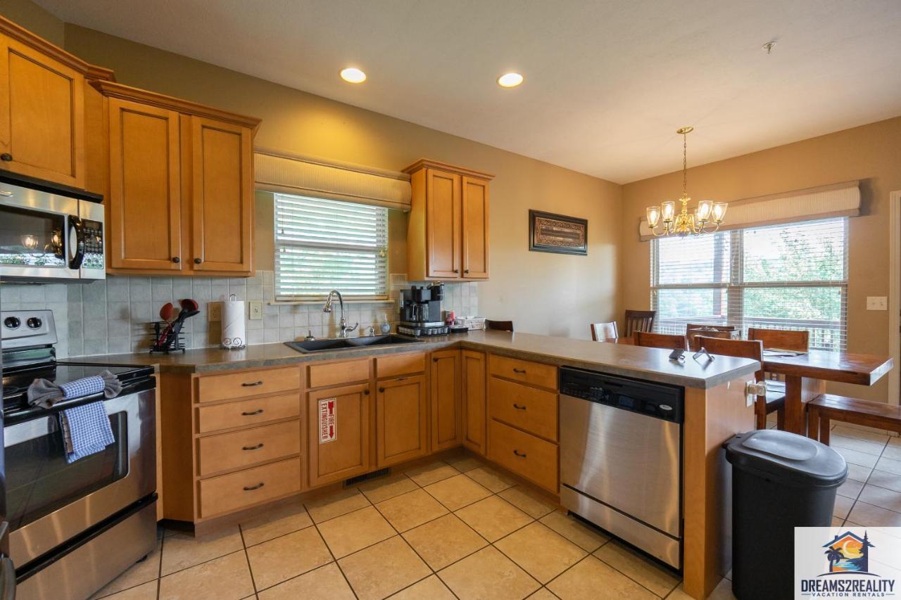 4Br Walk-In - Foosball Table - Hot Tub - Fire Pit - Free Tickets Included - Dv166 Branson Extérieur photo